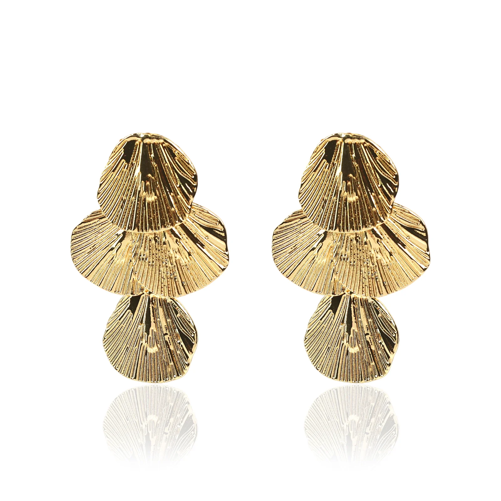 Golden Petal Earrings — photo 2