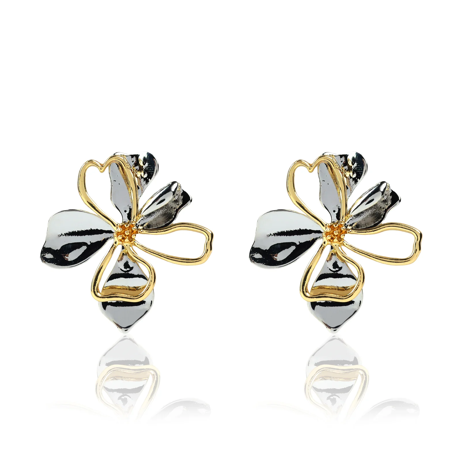 Metallic Duo Flower Earrings — photo 3