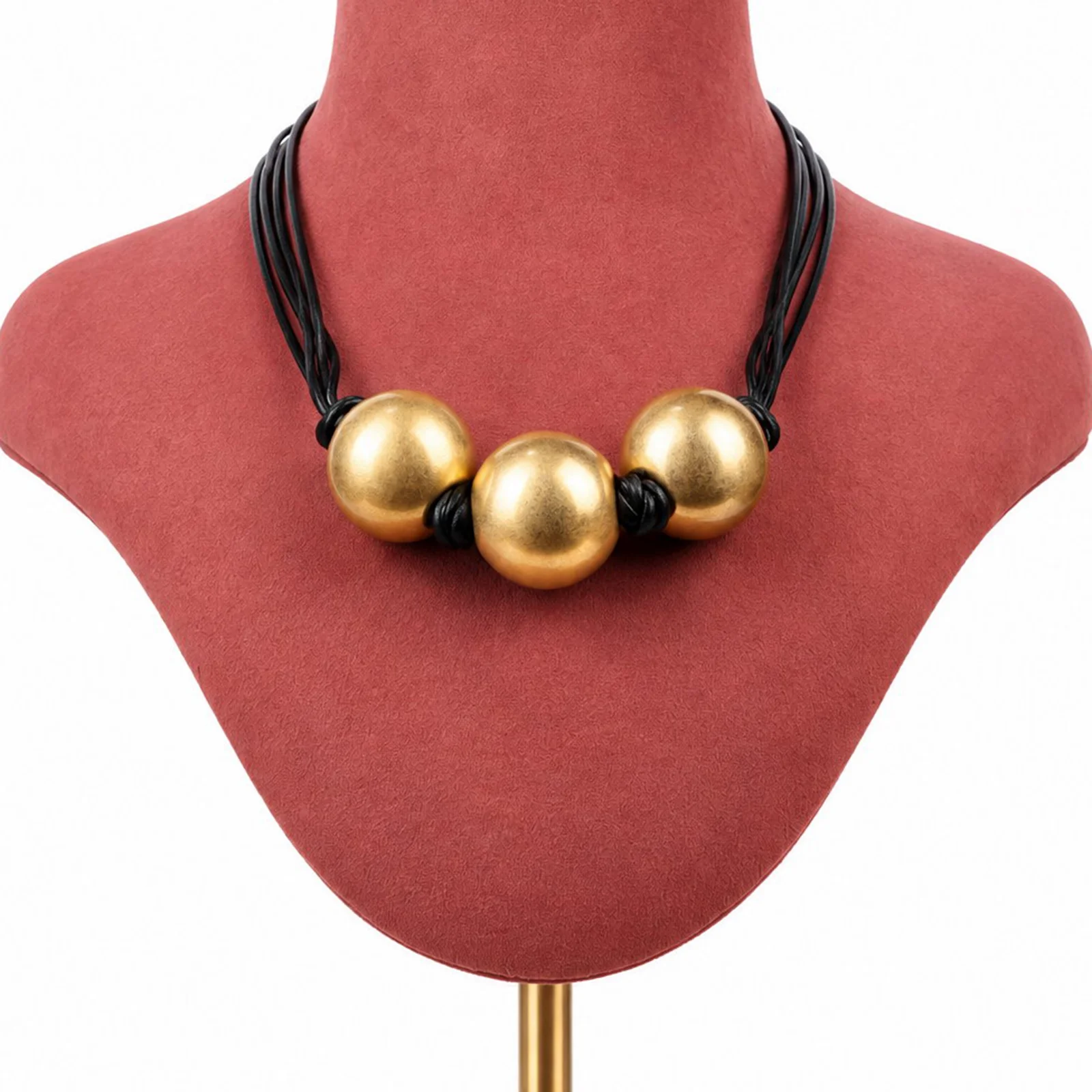 Black Gold Muse — photo 2